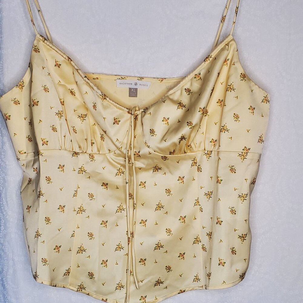 BACKYARD ROSES XL CAMI YELLOW